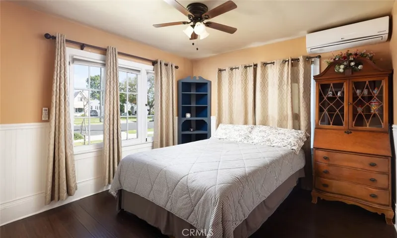 1202 S Ross Street, Santa Ana, California 92707