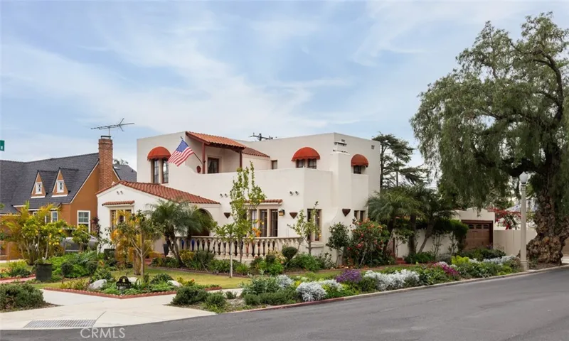 1202 S Ross Street, Santa Ana, California 92707