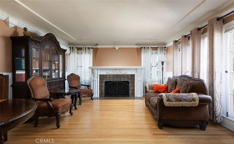 1202 S Ross Street, Santa Ana, California 92707