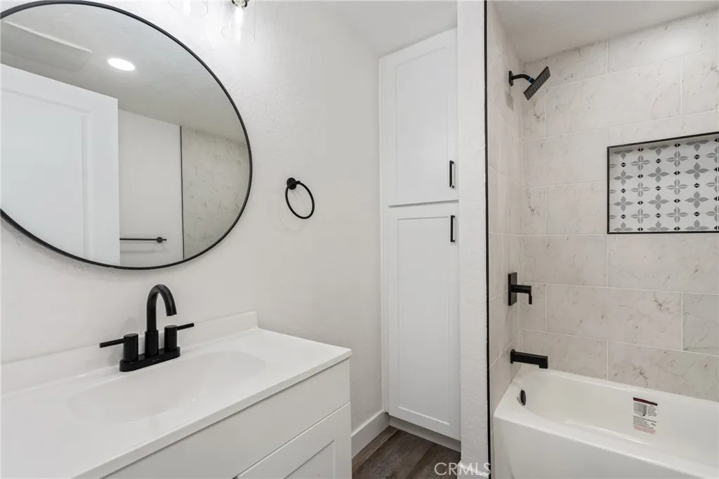 1725 Home, Pomona, California 91768 home-pic-22