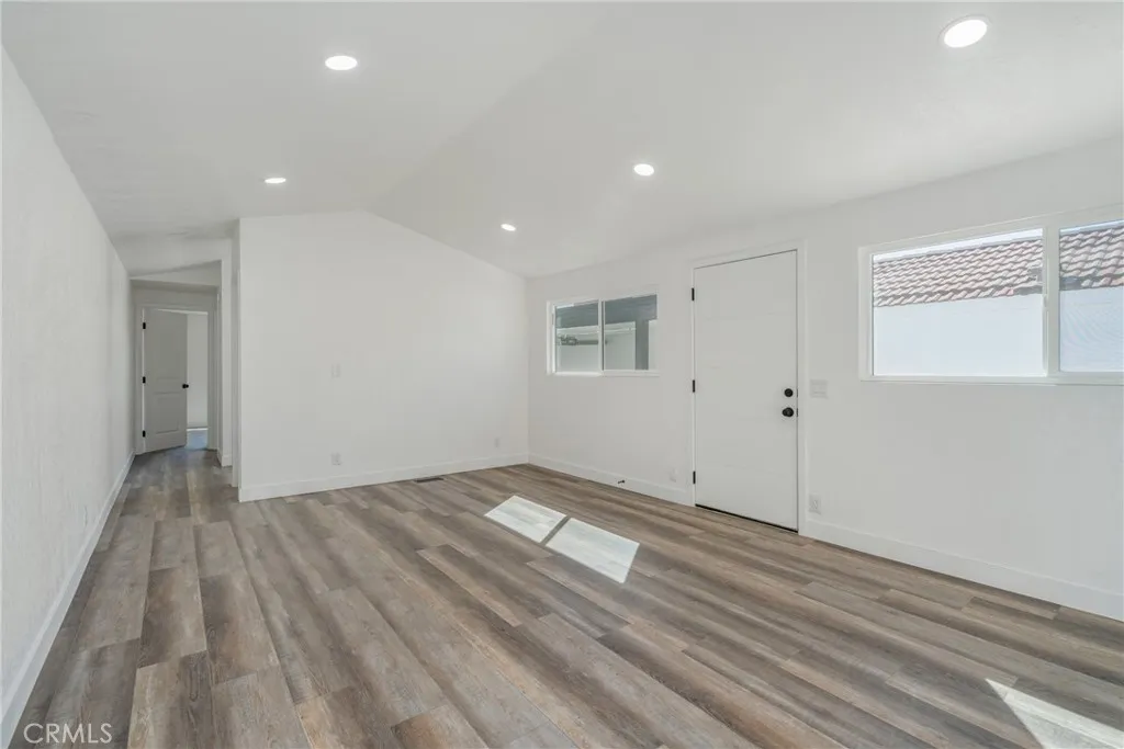 1725 Home, Pomona, California 91768 home-pic-9