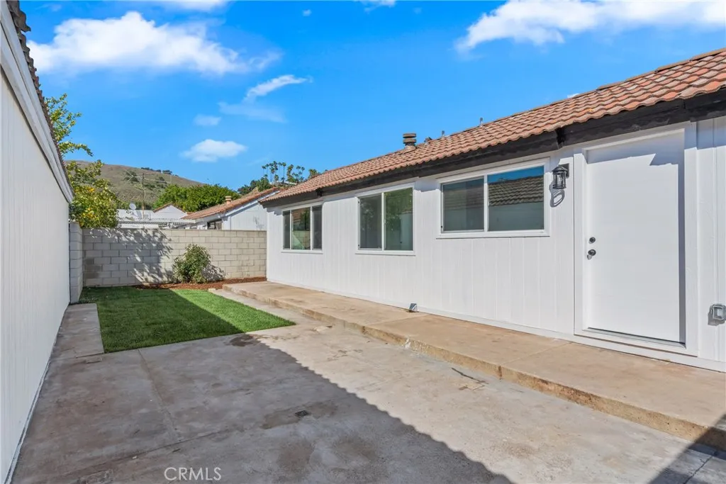 1725 Home, Pomona, California 91768 home-pic-6