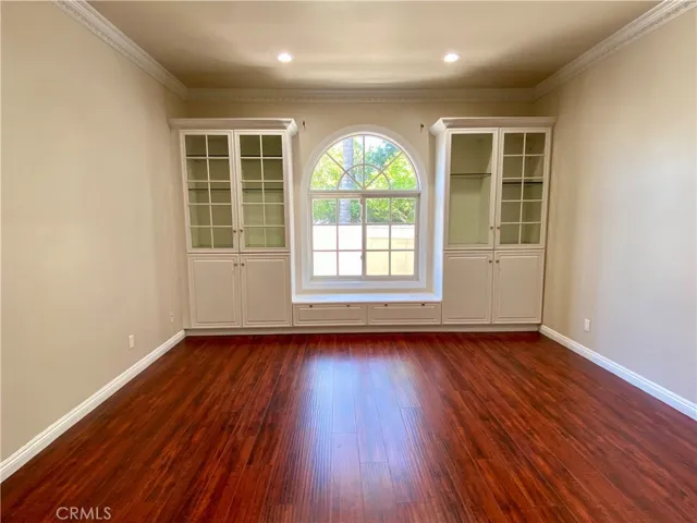 11019 Rives Avenue, Downey, California 90241