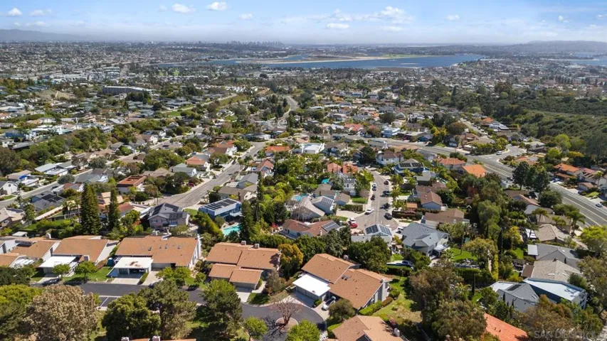 2223 Caminito Preciosa Sur, La Jolla, California 92037