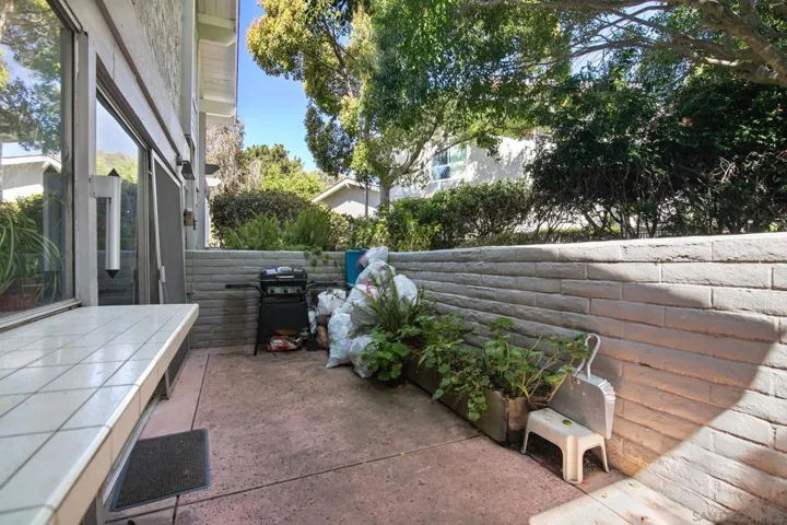 2223 Caminito Preciosa Sur, La Jolla, California 92037