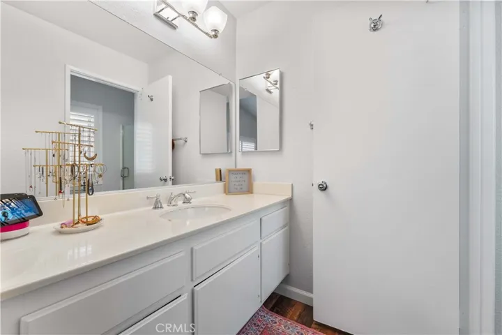 25254 Steinbeck Avenue C, Stevenson Ranch, California 91381