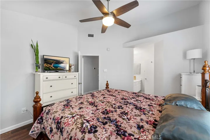 25254 Steinbeck Avenue C, Stevenson Ranch, California 91381