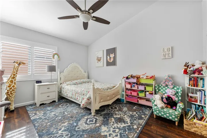 25254 Steinbeck Avenue C, Stevenson Ranch, California 91381