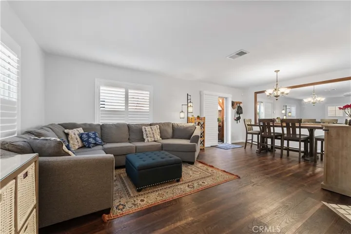 25254 Steinbeck Avenue C, Stevenson Ranch, California 91381