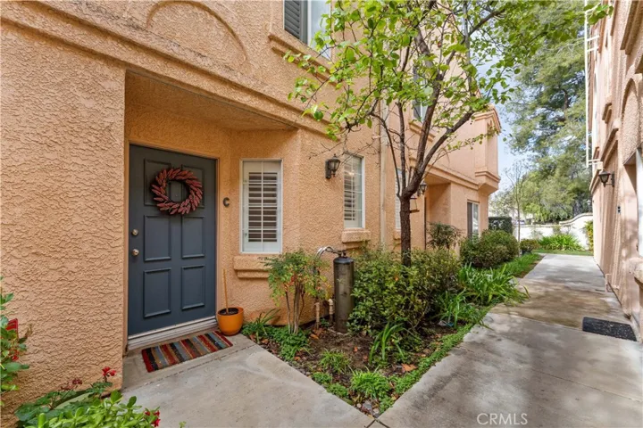 25254 Steinbeck Avenue C, Stevenson Ranch, California 91381