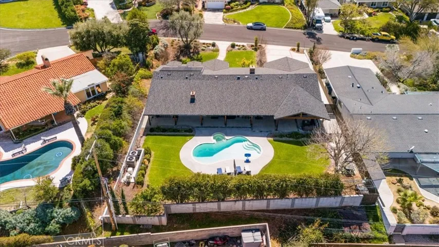 643 Alta Loma Drive, Redlands, California 92373
