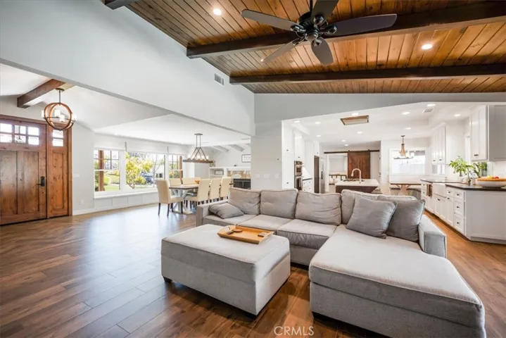 643 Alta Loma Drive, Redlands, California 92373