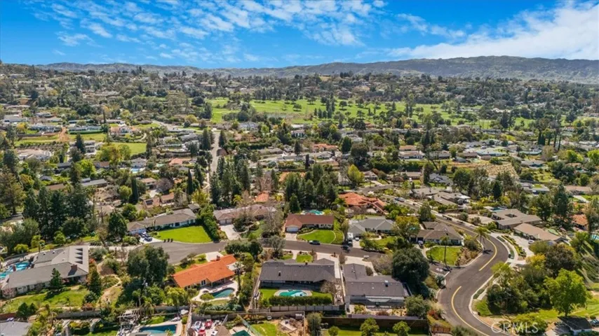 643 Alta Loma Drive, Redlands, California 92373