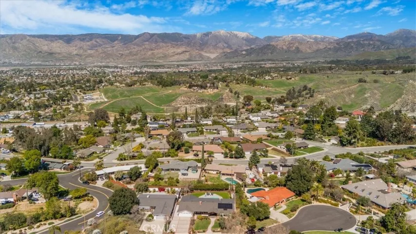 1.2 Miles from the Redlands Country Club