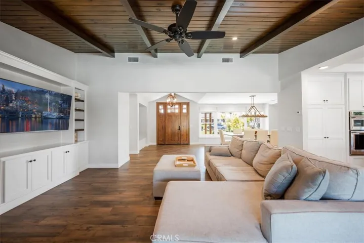 643 Alta Loma Drive, Redlands, California 92373