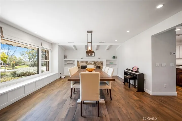 643 Alta Loma Drive, Redlands, California 92373