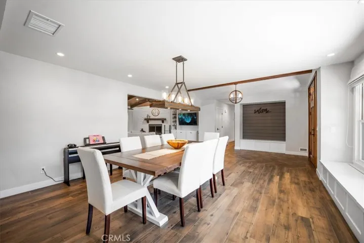 643 Alta Loma Drive, Redlands, California 92373