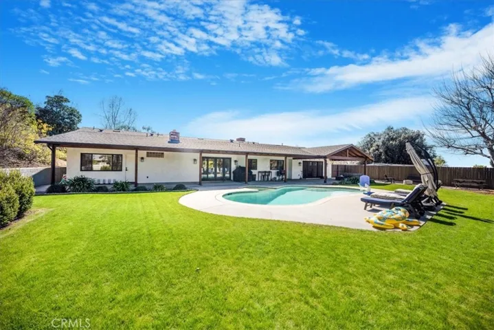 643 Alta Loma Drive, Redlands, California 92373