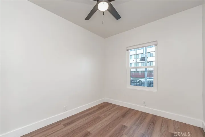 515 W 70th Street, Los Angeles, California 90044