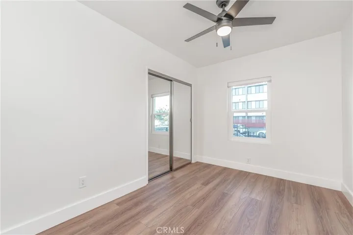 515 W 70th Street, Los Angeles, California 90044