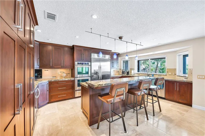30182 Point Marina Drive, Canyon Lake, California 92587