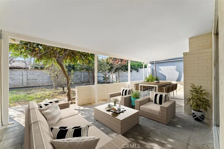1672 E Phillips Street, Long Beach, California 90805