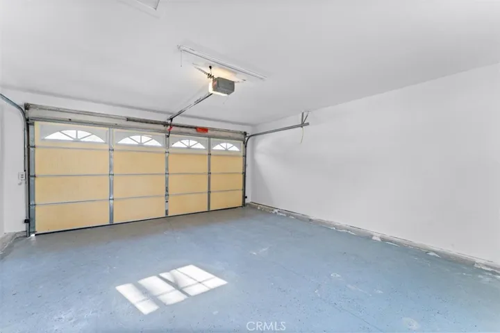1672 E Phillips Street, Long Beach, California 90805