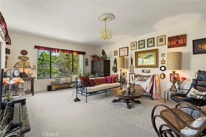 Living Room with fireplace