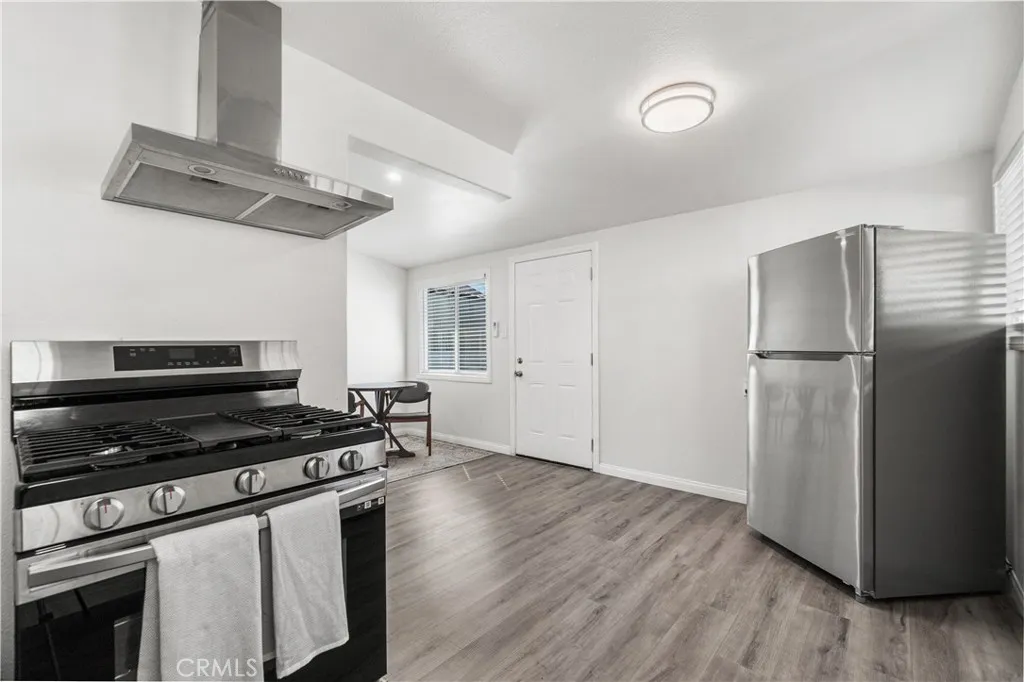 11859 167th Street, Artesia, California 90701 home-pic-5