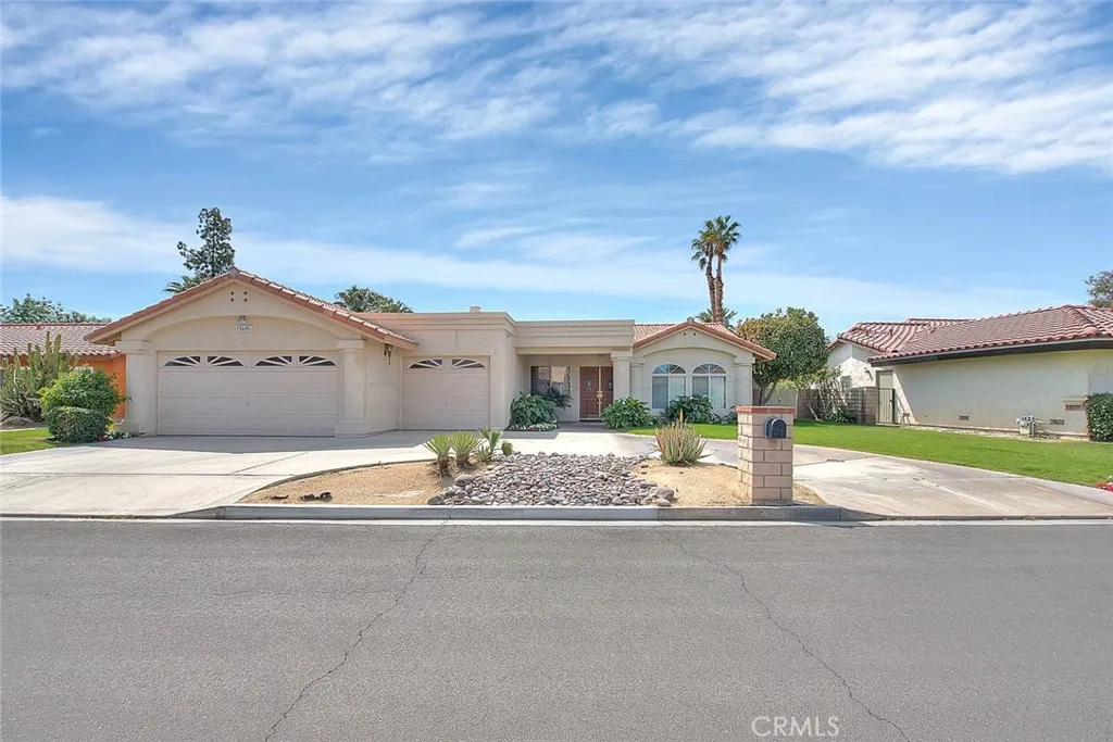 82537 Doolittle Drive, Indio, California 92201 home-pic-1