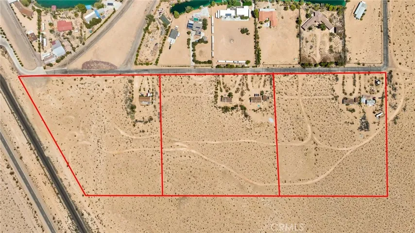 Direct Overview of 3 Parcels & 5 Homes
