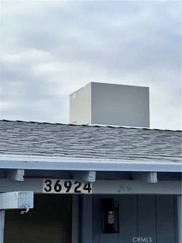 Newly Renovated; New AC & Roof (Dec 2025)