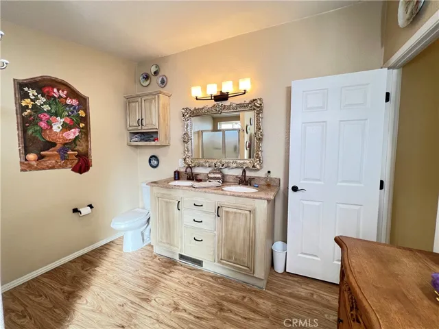 406 Rainbow Road, Landers, California 92285