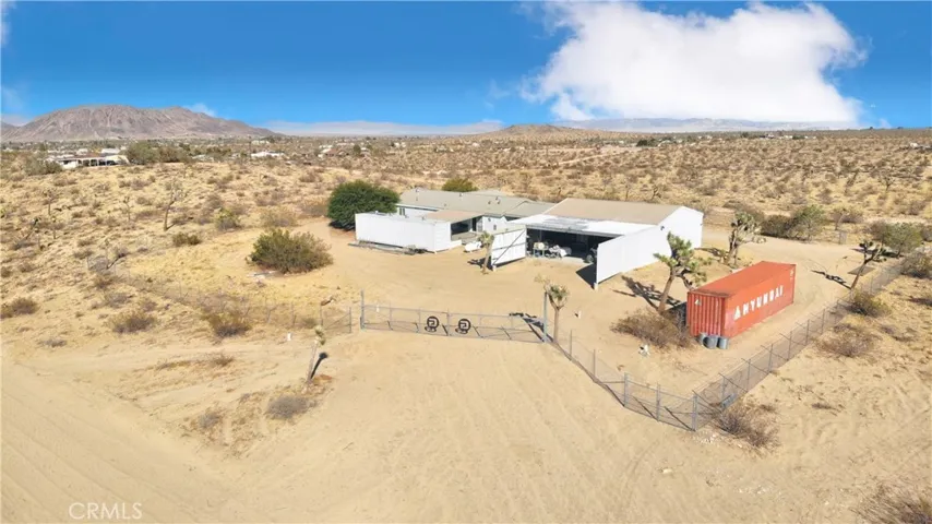 406 Rainbow Road, Landers, California 92285