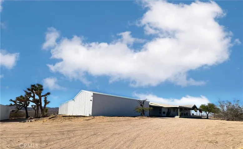 406 Rainbow Road, Landers, California 92285