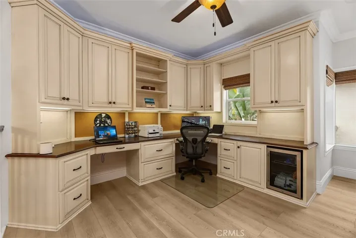 Built-In Office