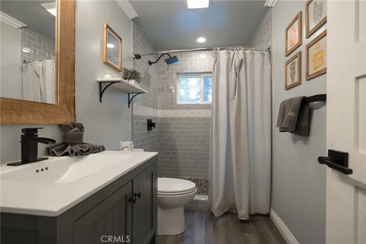 41496 Comstock Lane, Big Bear Lake, California 92315