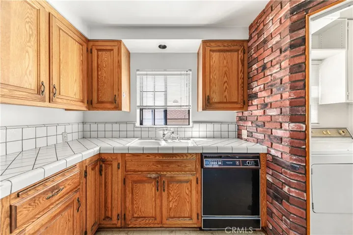 1807 Orange Grove Avenue, Alhambra, California 91803