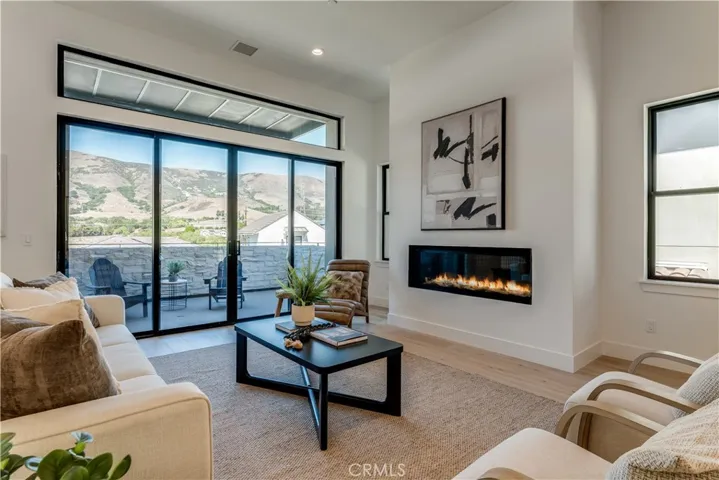 1451 Hansen Lane, San Luis Obispo, California 93401