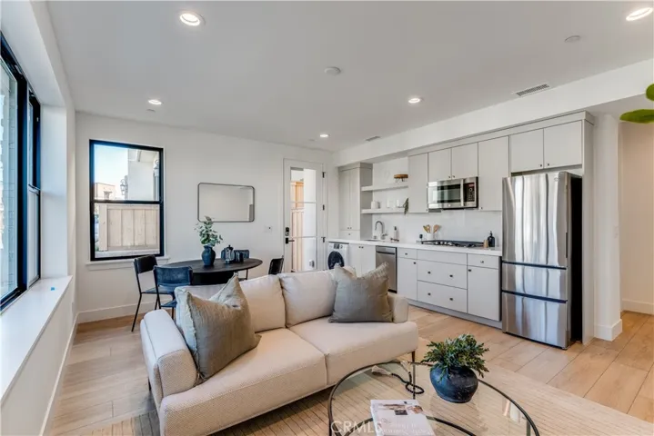 1451 Hansen Lane, San Luis Obispo, California 93401
