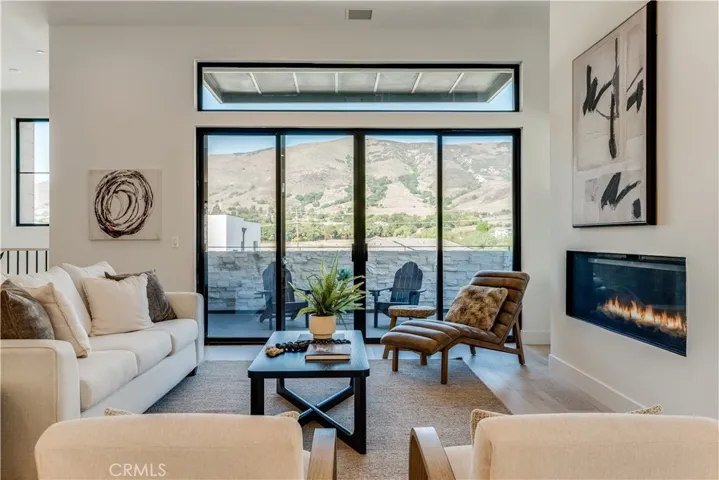 1451 Hansen Lane, San Luis Obispo, California 93401
