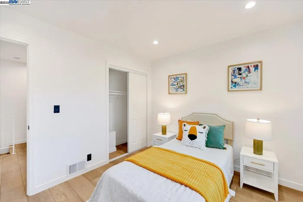 34701 Alvarado Niles Rd 2, Union City, California 94587 home-pic-20