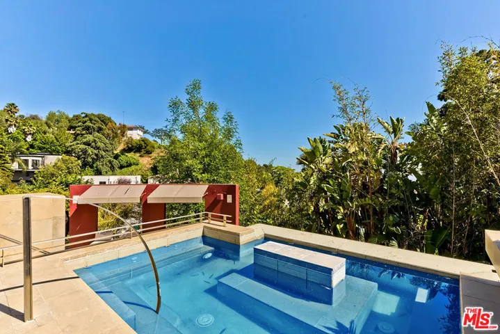 6324 Quebec Drive, Los Angeles, California 90068