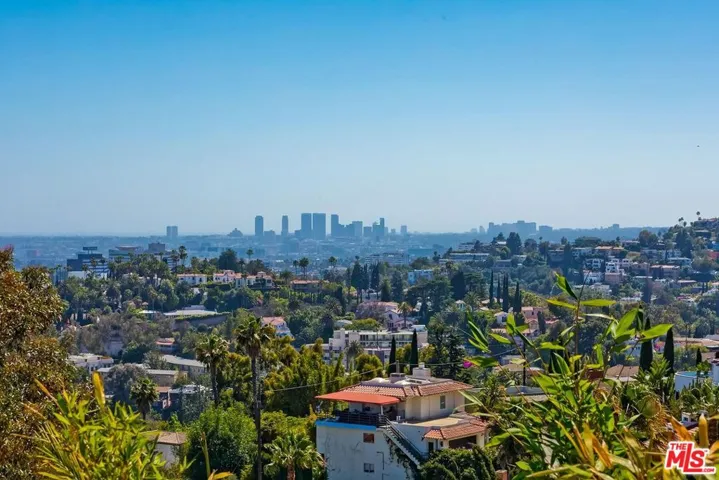 6324 Quebec Drive, Los Angeles, California 90068