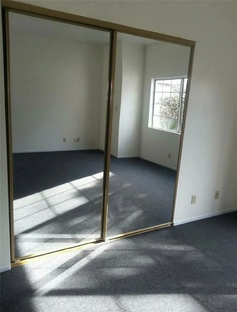 2500 Illinois Avenue, South Gate, California 90280 home-pic-2