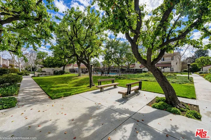 18140 Oxnard Street 60, Tarzana, California 91356