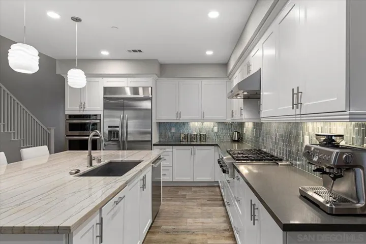 203 Stonesteps Way, Encinitas, California 92024