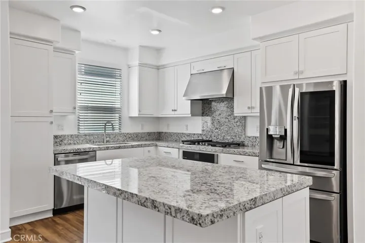 454 Palermo, Lake Forest, California 92630