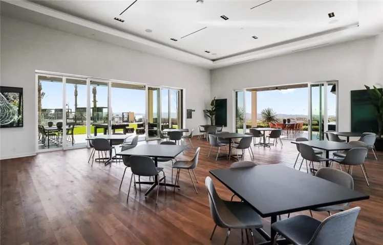 454 Palermo, Lake Forest, California 92630