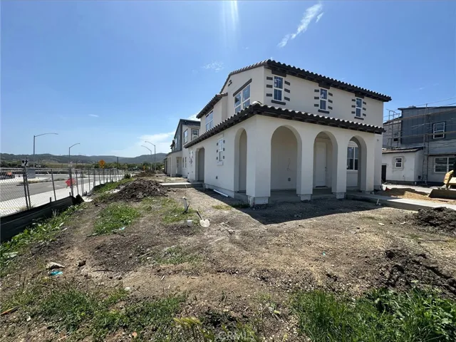 195 Cessna Court, San Luis Obispo, California 93401